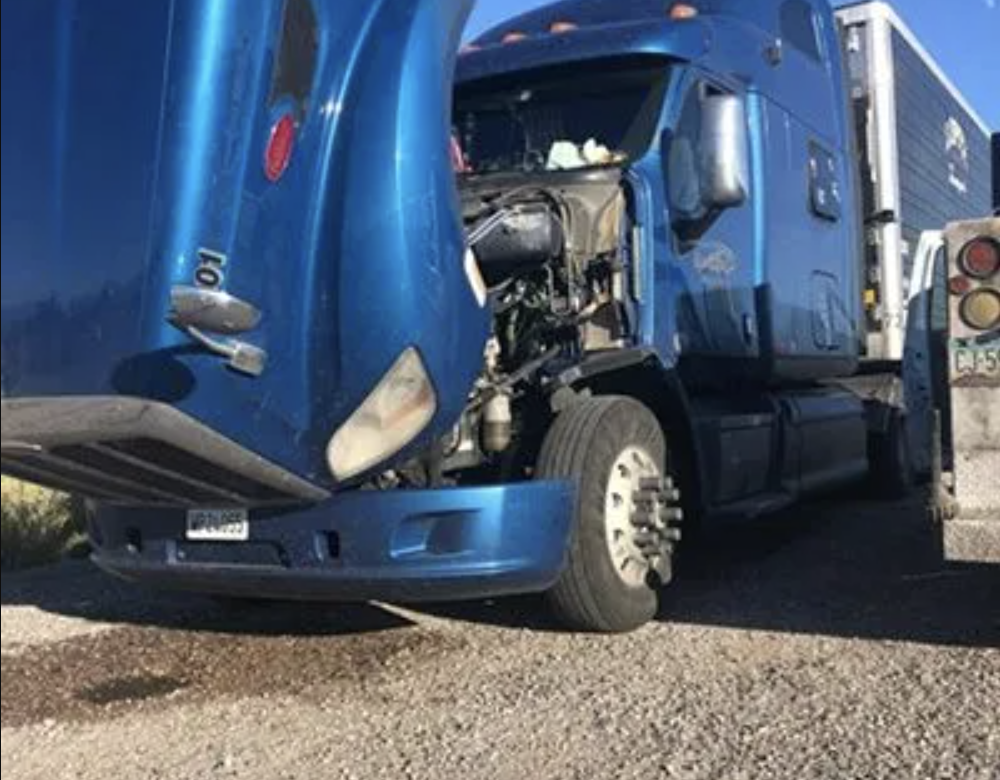 What Makes Mobile Semi Truck Repair Ideal for Tucson Drivers