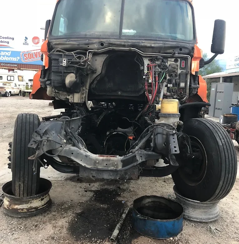 How Does Commercial Truck Repair Tucson Help Businesses